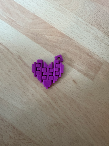 Gearticuleerde Pixel Hart Sleutelhanger
